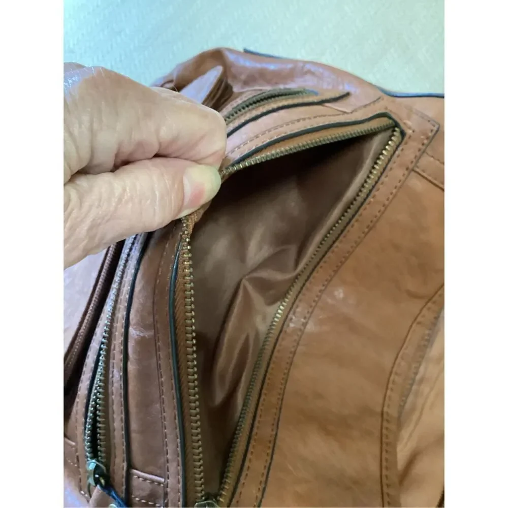 Bueno Large Crossbody Tote Bag